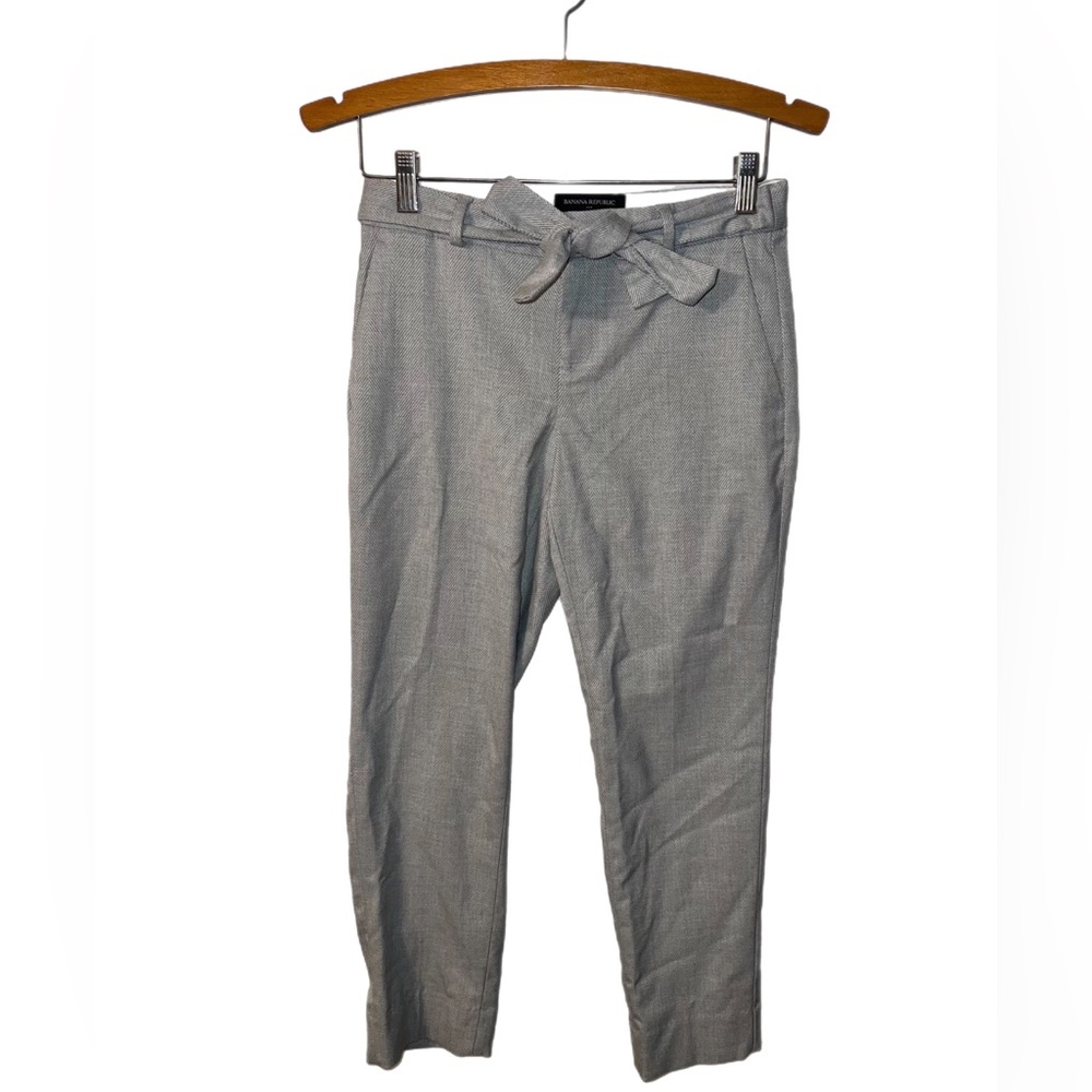 Banana Republic Gray Tie Avery Pant E25